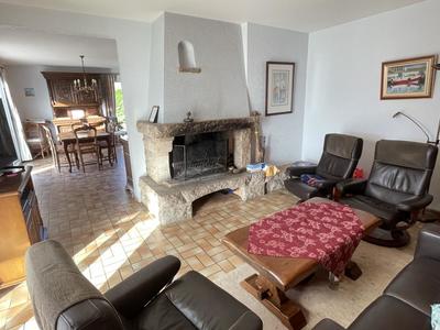 Maison - 120 m² - 7 pièces