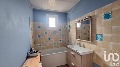 Maison - 99 m² - 5 pièces