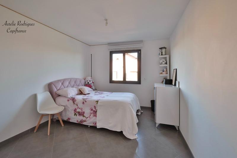 Maison - 194 m² - 7 pièces