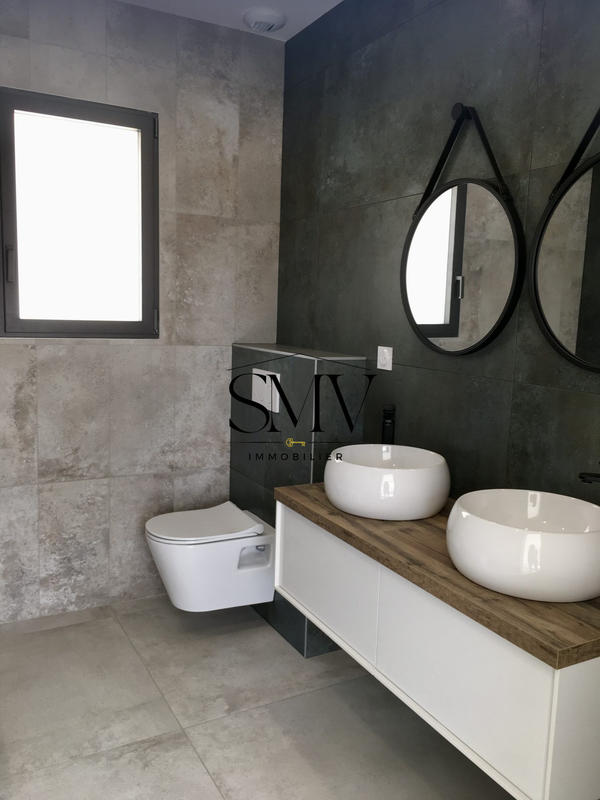 Villa - 164 m² - 5 pièces