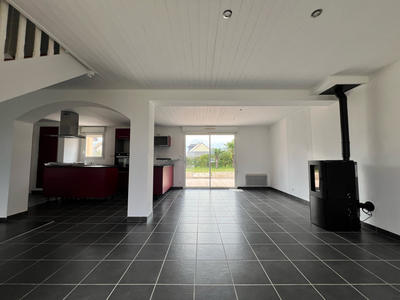 Maison - 106 m² - 4 pièces