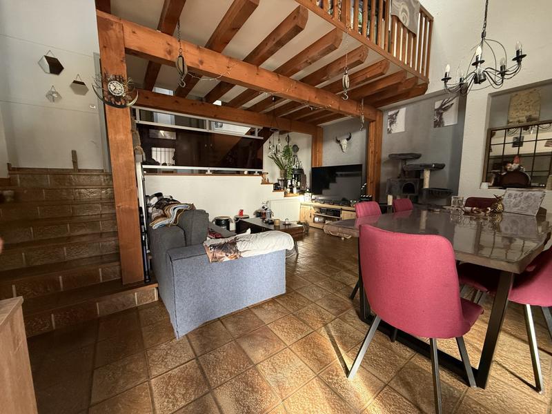 Appartement - 75 m² - 3 pièces