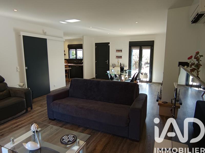 Maison - 96 m² - 4 pièces