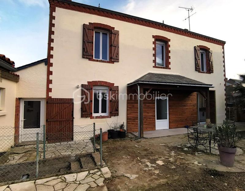 Maison de maîtres - 145 m² - 6 pièces