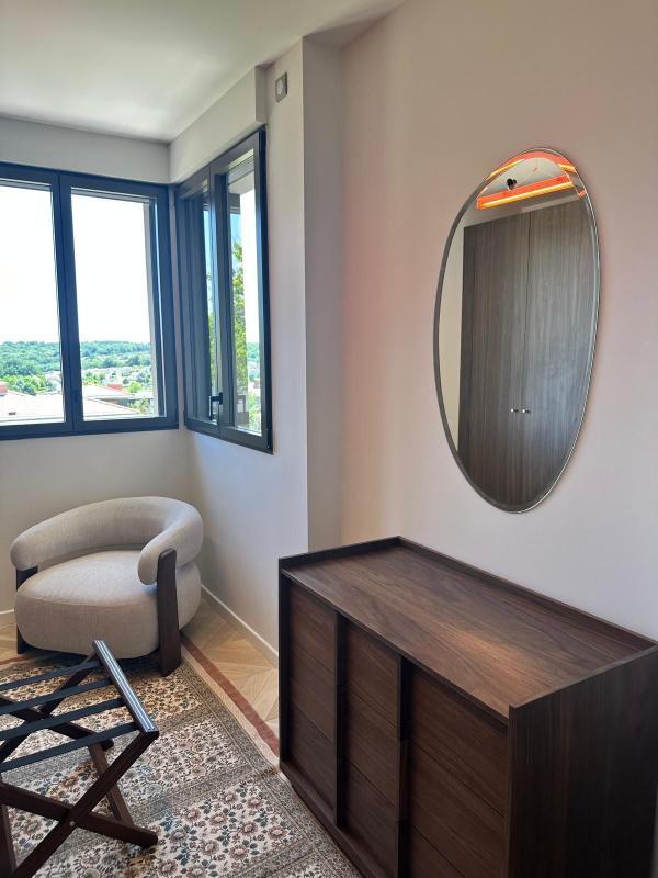 Villa - 353 m² - 8 pièces