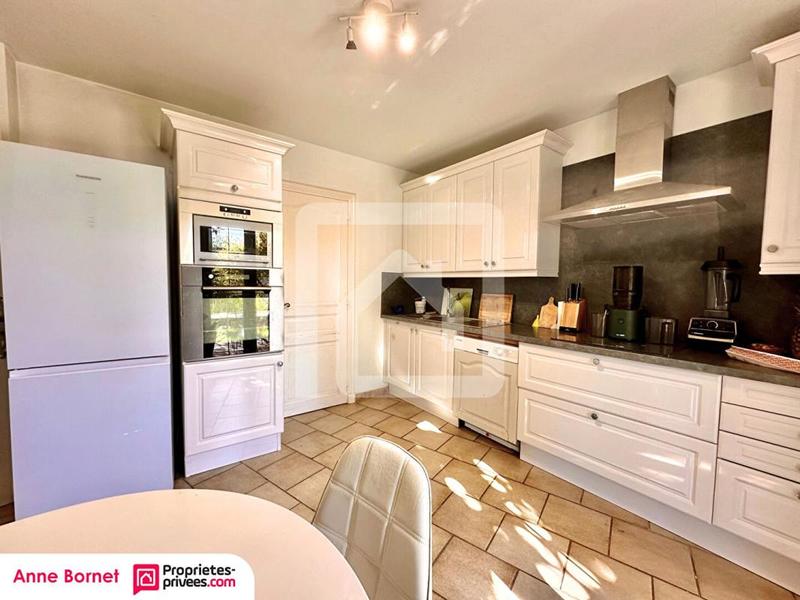 Villa - 148 m² - 6 pièces