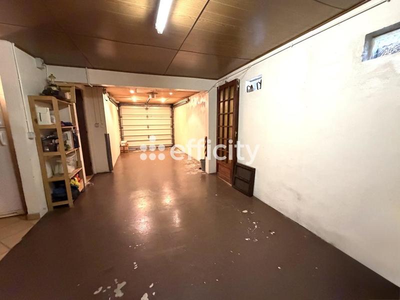 Maison - 149 m² - 6 pièces