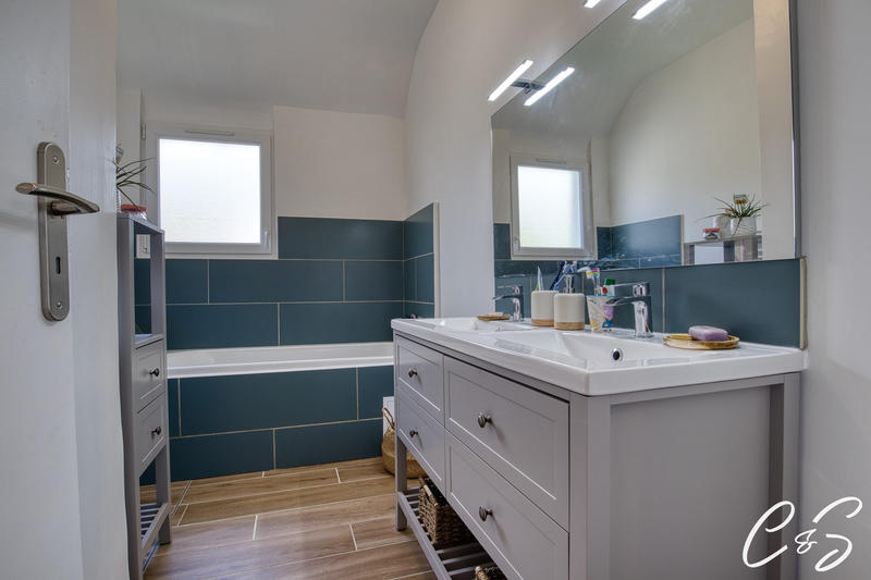 Maison - 129 m² - 5 pièces