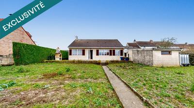 Maison - 93 m² - 5 pièces