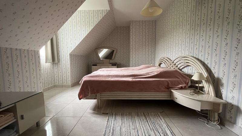 Maison traditionnelle - 190 m² - 6 pièces