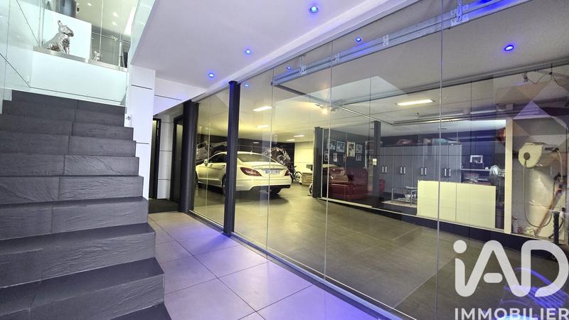 Maison de maîtres - 236 m² - 6 pièces