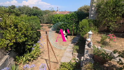 Maison traditionnelle - 130 m² - 6 pièces