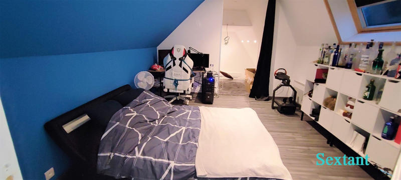 Maison - 236 m² - 10 pièces