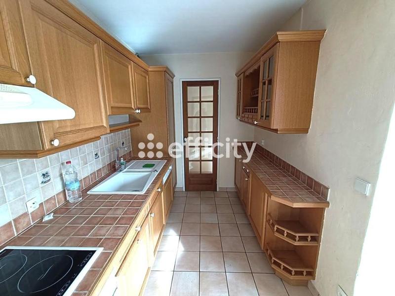 Appartement ancien - 97 m² - 4 pièces