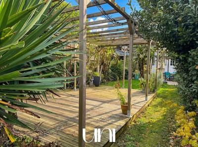 Maison - 164 m² - 6 pièces