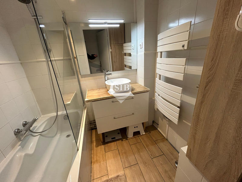 Appartement - 75 m² - 4 pièces