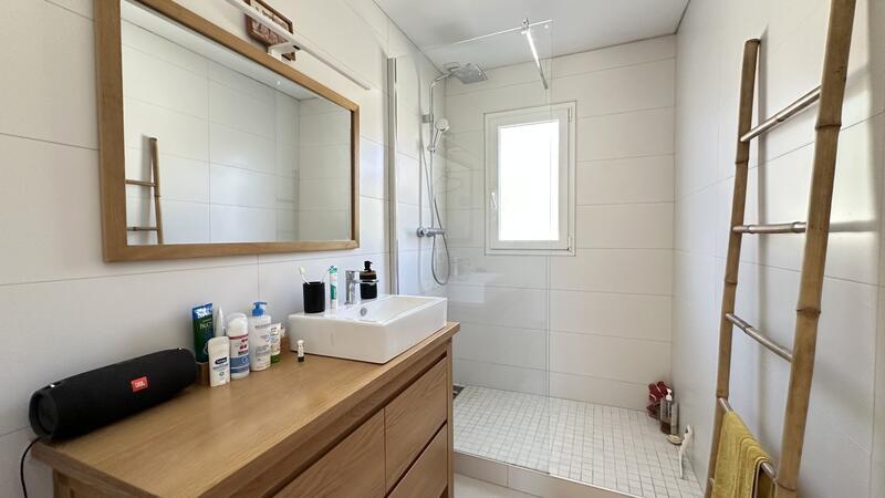 Maison contemporaine - 170 m² - 6 pièces