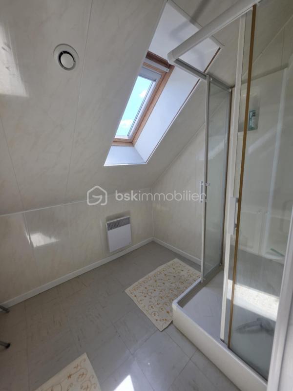 Maison - 152 m² - 6 pièces