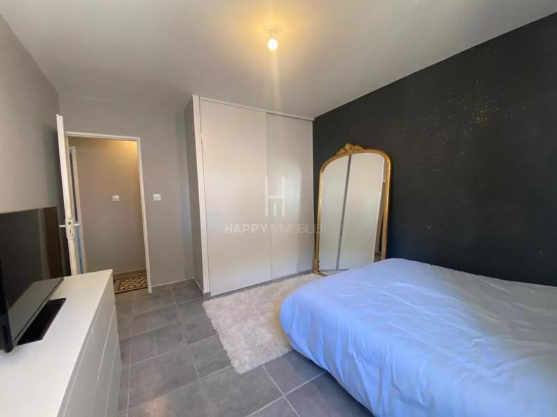 Maison - 88 m² - 5 pièces