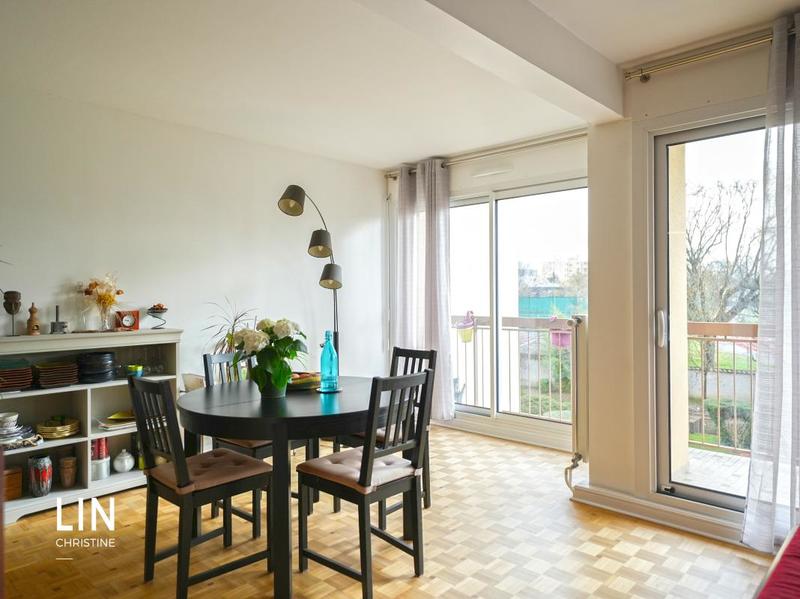 Appartement - 105 m² - 4 pièces