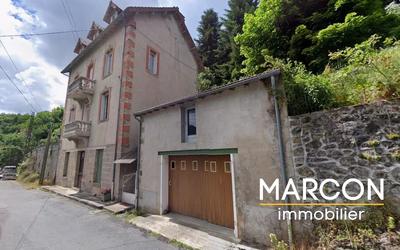 Maison - 260 m² - 15 pièces