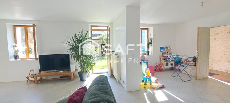 Maison - 110 m² - 5 pièces