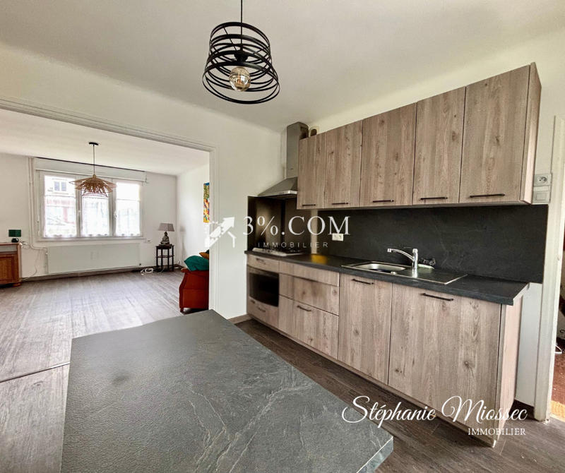 Maison - 85 m² - 5 pièces