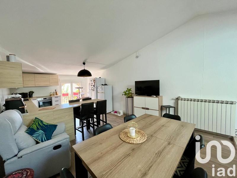 Maison - 90 m² - 3 pièces