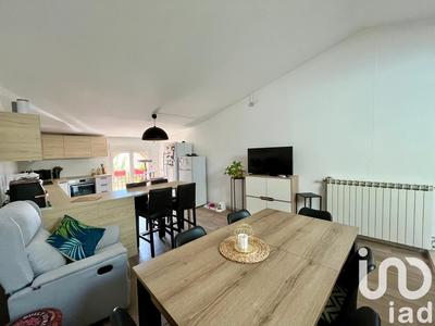 Maison - 90 m² - 3 pièces