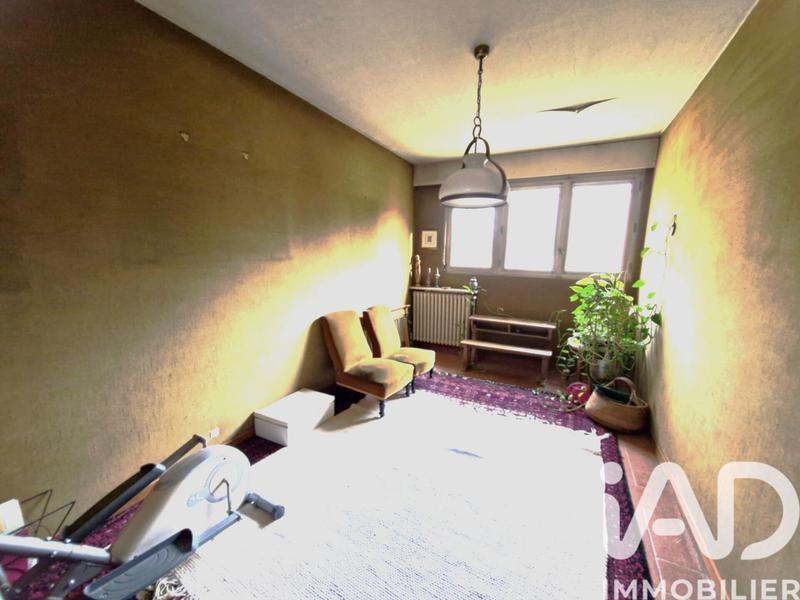 Maison - 93 m² - 5 pièces