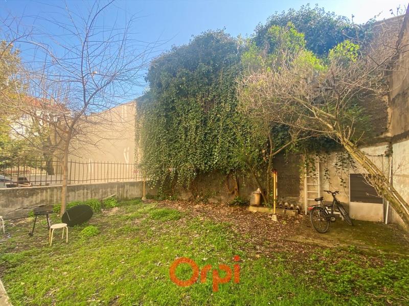 Studio - 13 m² - 1 pièce