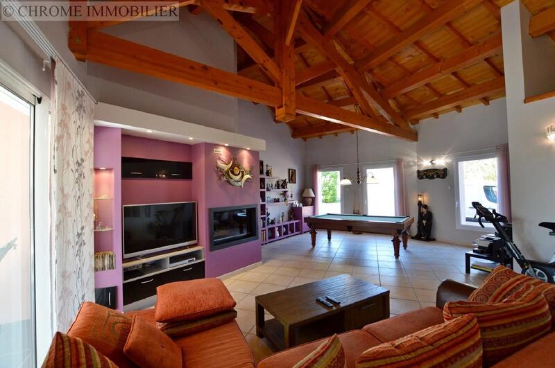 Maison - 175 m² - 6 pièces