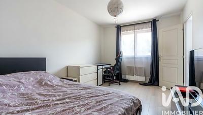 Maison - 188 m² - 5 pièces