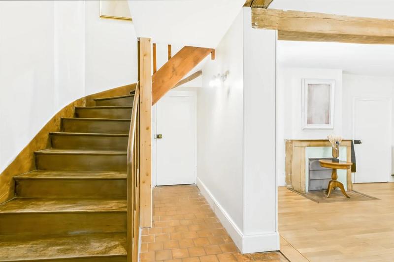 Propriété - 236 m² - 13 pièces