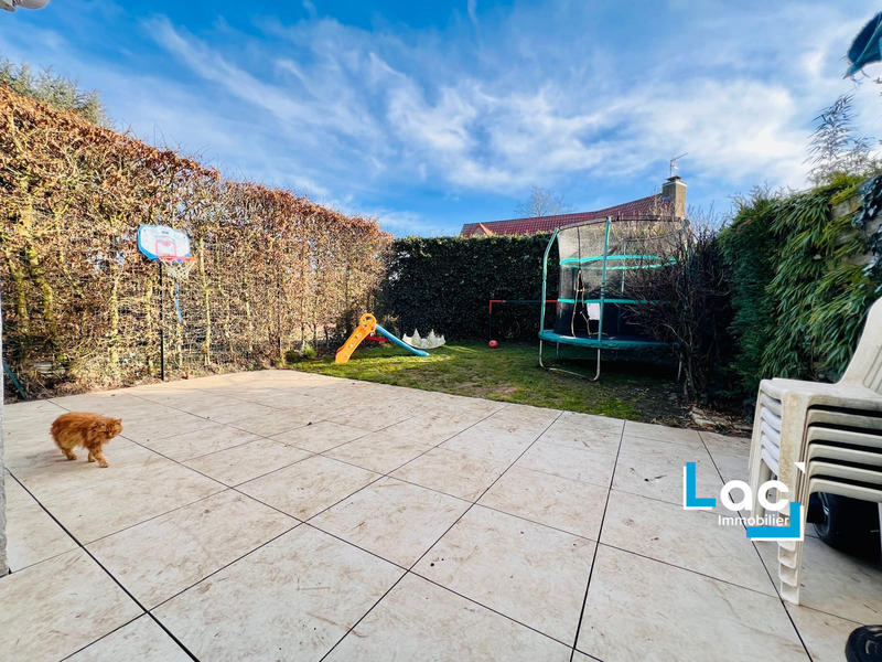 Maison - 90 m² - 5 pièces