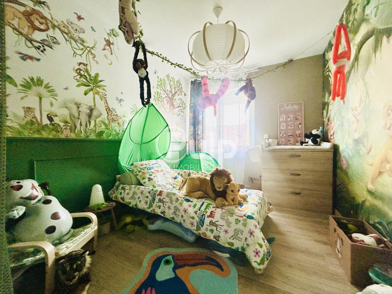 Maison - 83 m² - 4 pièces