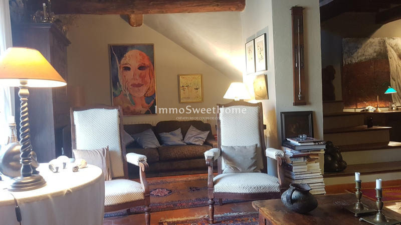 Mas - 338 m² - 14 pièces