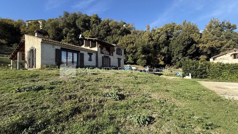 Maison - 151 m² - 4 pièces