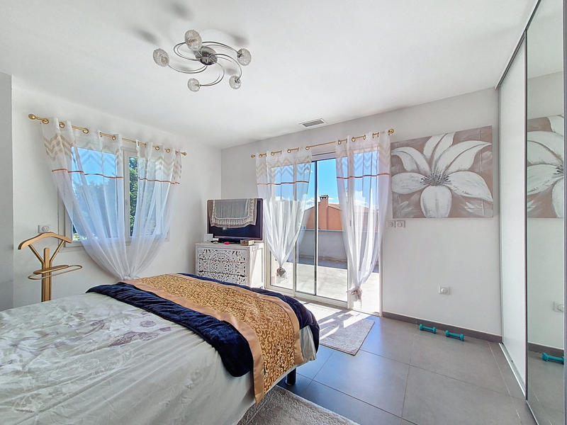 Villa - 150 m² - 5 pièces