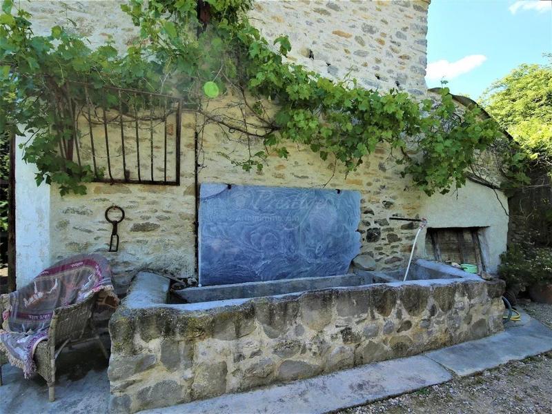 Maison - 285 m² - 10 pièces