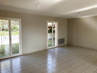Villa - 104 m² - 5 pièces
