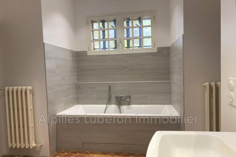 Maison - 237 m² - 8 pièces