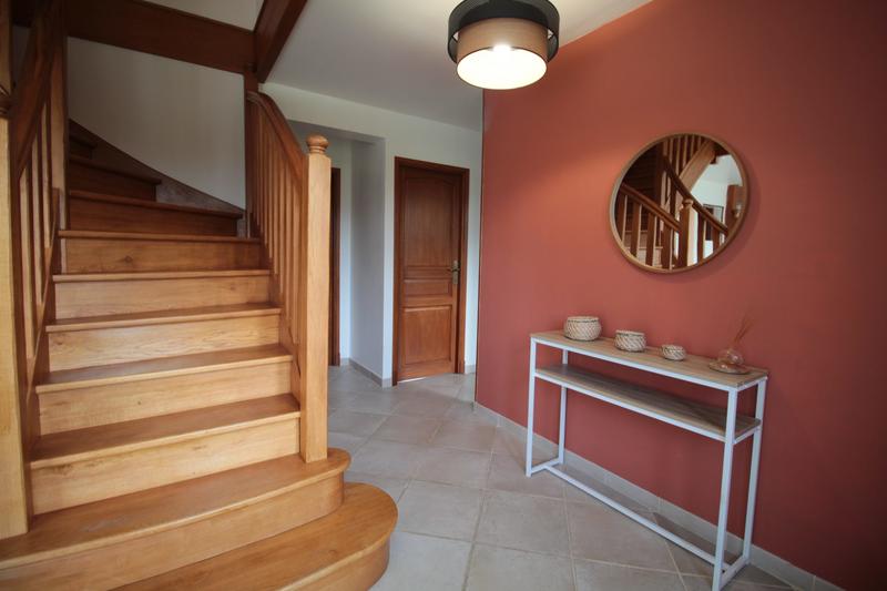 Maison - 163 m² - 5 pièces