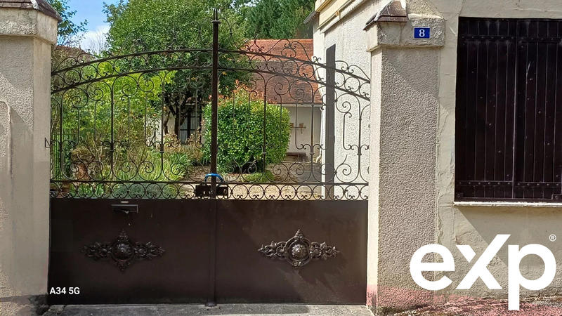 Maison traditionnelle - 167 m² - 6 pièces