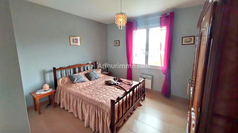 Maison - 90 m² - 5 pièces