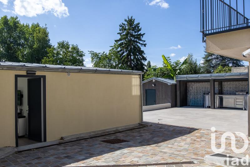 Maison de maîtres - 208 m² - 9 pièces
