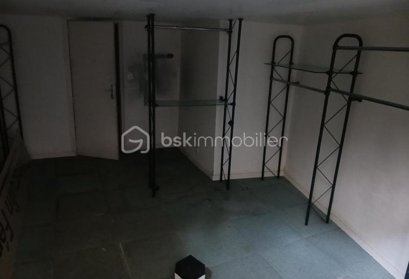 Local commercial - 100 m² - 3 pièces