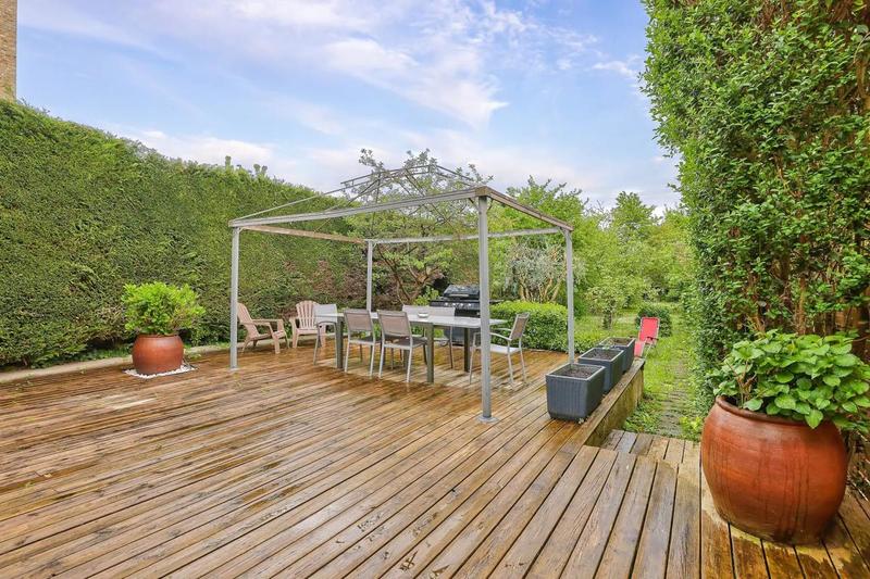 Maison - 200 m² - 7 pièces