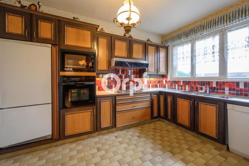 Maison - 226 m² - 8 pièces