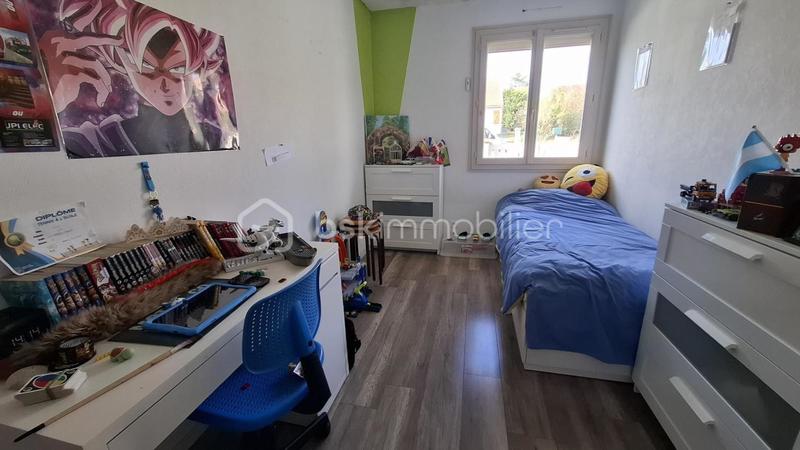 Maison - 121 m² - 7 pièces